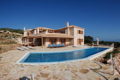 Недвижимость на о.Закинфос . Вилла площадью 255 кв.м.